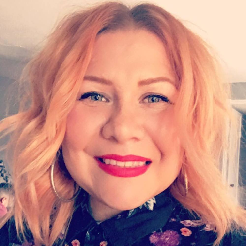 Meet your Posher, Carla